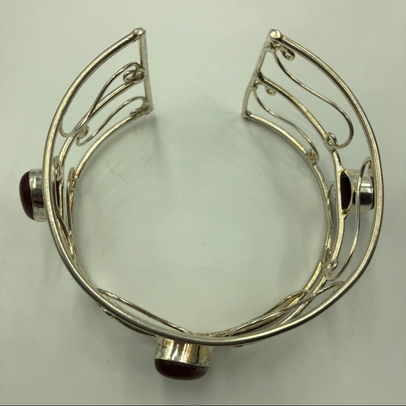 Gorgeous Cuff Bracelet Garnet Gemstone New - Picture 3 of 4